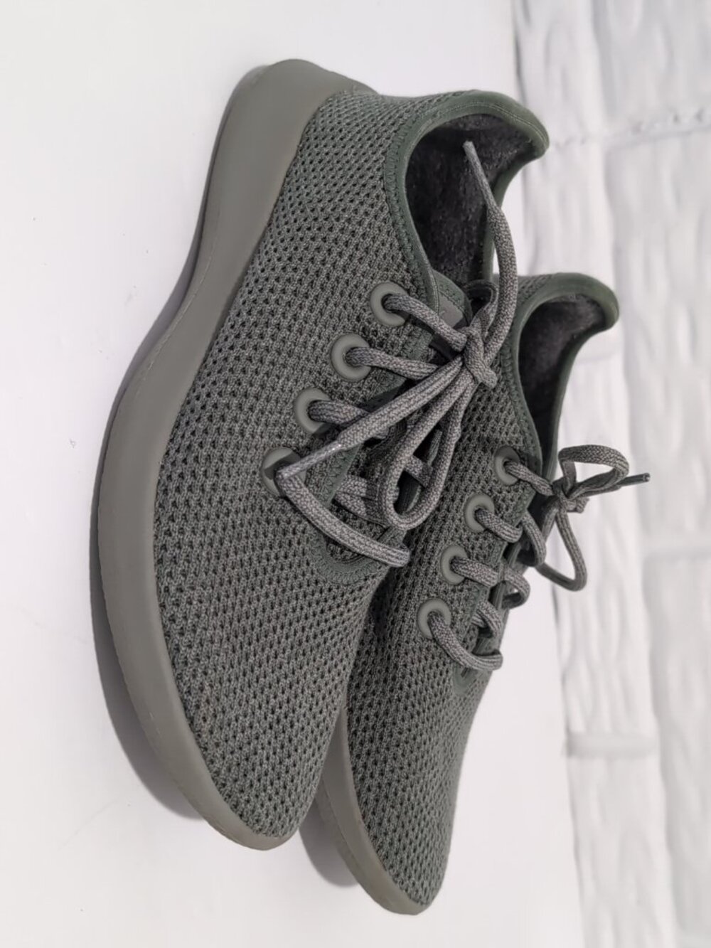 Allbirds Tree Runner Sneakers Women's US 7 Green Athletic Running Shoes Comfort